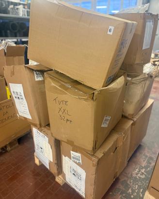 Stock tute protettive monouso