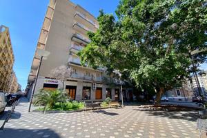 Appartamento di 180 m² con più di 5 locali a Catan