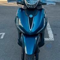 Beverly 300  ultimo modello. 