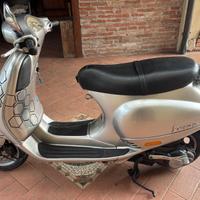 Vespa 125