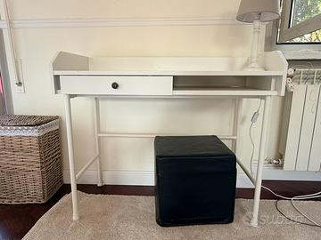 Scrivania Ikea bianca 88x45x100