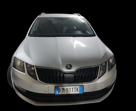 Skoda Octavia sw 1.6 tdi DSG 116cv