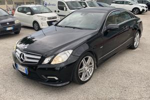 Mercedes-Benz Classe E E Coupe 250 Avantgarde...