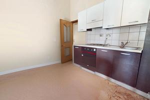 Via Civitavecchia. Trilocale