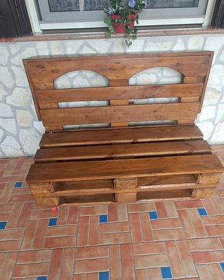 Set pallet completo con tavolino vetro e cuscini