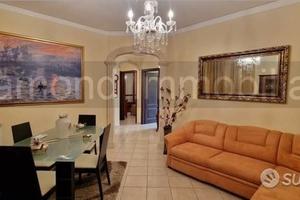 Appartamento rifinito con garage a Riposto