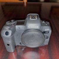 Canon EOS R5 body