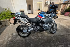 BMW R1200GS  possibile permuta