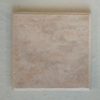 25 piastrelle 20x20 cm.
