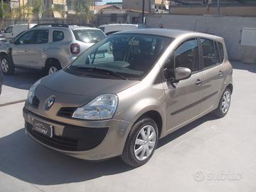 Renault Modus Grand 1.2 16V GPL Dynamique