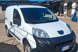 Peugeot bipper 