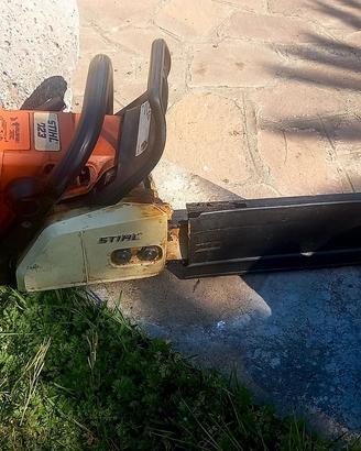 motosega Stihl 023