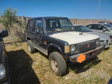 MITSUBISHI Pajero ('82-'00) - 1990