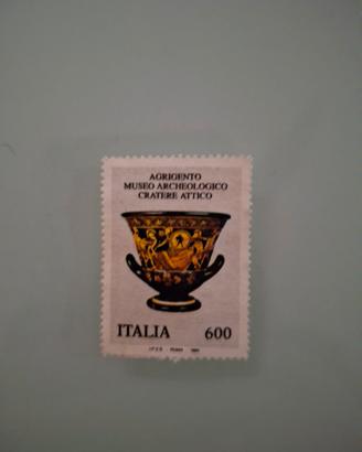 francobollo  Italia 600l