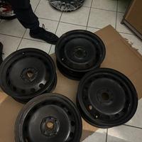 Cerchi e  gomme 15