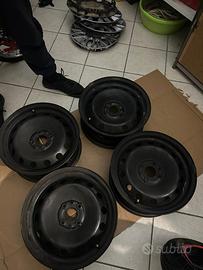 Cerchi e  gomme 15