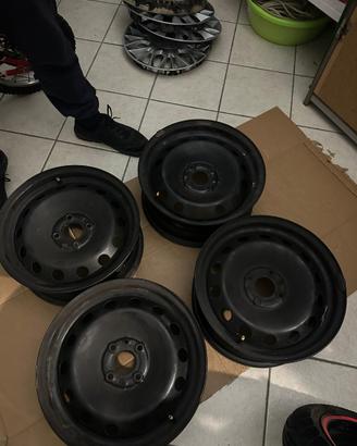 Cerchi e  gomme 15