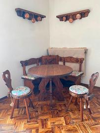 Sala da pranzo artigianale in legno