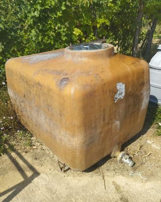 Botte serbatoio in vetro resina per vino