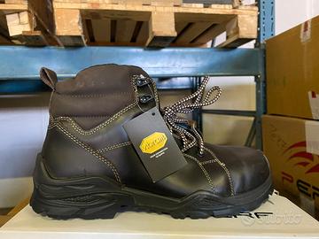 Scarpe antinfortunistiche