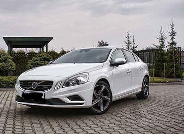 Volvo s60r noleggio per cerimonie