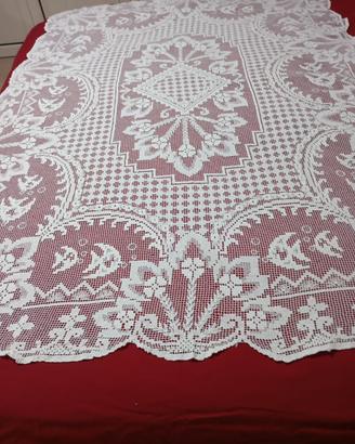 antica tovaglietta in fitet modano