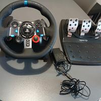 volante logitech per Ps4/Ps3+pedaliera