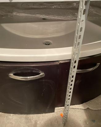 composizione bagno lavabo specchio e colonna