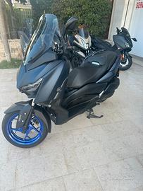 Yamaha XMAX 300 ABS 03/2022 Garanzia Anni 2