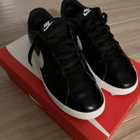 Nike Court Royale 2
