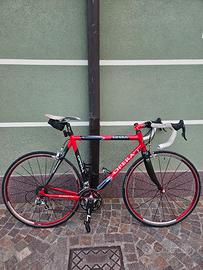 bici da corsa Opera Leonardo 
