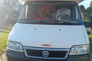 camper ci Elliot garage  trattabile 