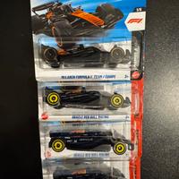 Hot Wheels McLaren Formula 1 / Oracle Red Bull
