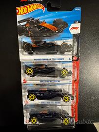 Hot Wheels McLaren Formula 1 / Oracle Red Bull
