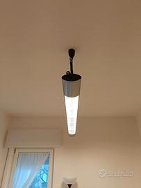 lampada a soffitto da ufficio/studio