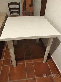 Tavolo plastica