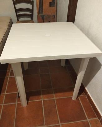 Tavolo plastica