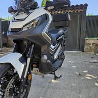 Honda - X-ADV 750 X-ADV 750 DCT Abs my18