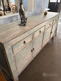 Credenza