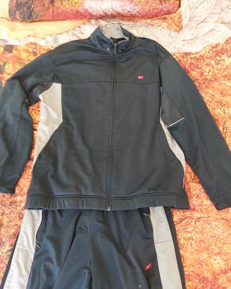Tuta Nike Completa
