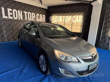 Opel Astra 1.7 CDTI 125CV 5 porte Cosmo distribuzi