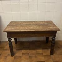 Mini tavolino in legno antico