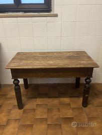 Mini tavolino in legno antico