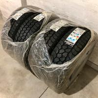 4 Gomme NUOVE 225/75 15 Goodyear WRANGLER 4X4