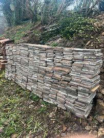 Tavelle antiche per tetti