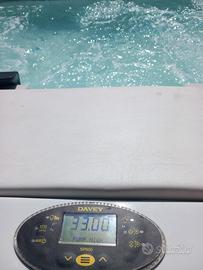 VASCA IDROMASSAGGIO YUI