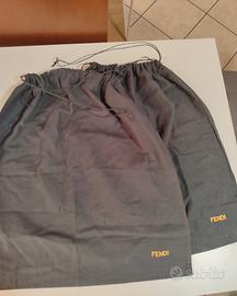 due Dust bag Fendi