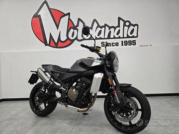 Husqvarna Svartpilen 801 2025