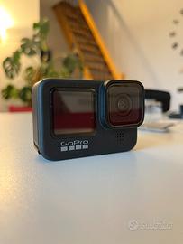 GoPro HERO9 Black + kit completo accessori | 128GB