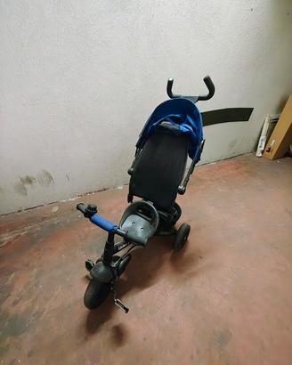 Triciclo bimbo con maniglione e tettuccio